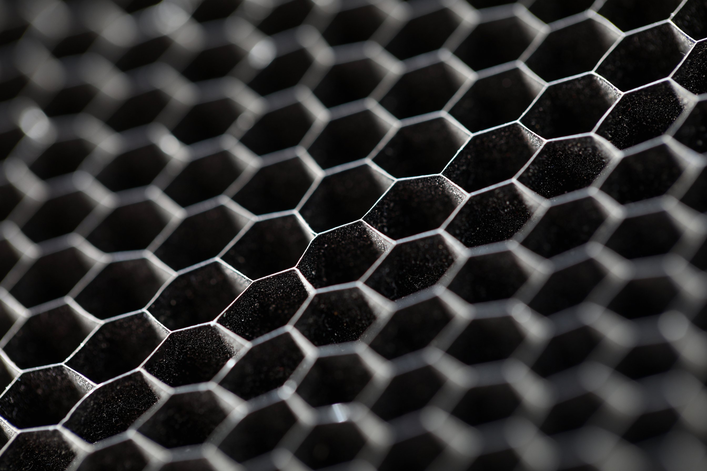 Metal hex grid